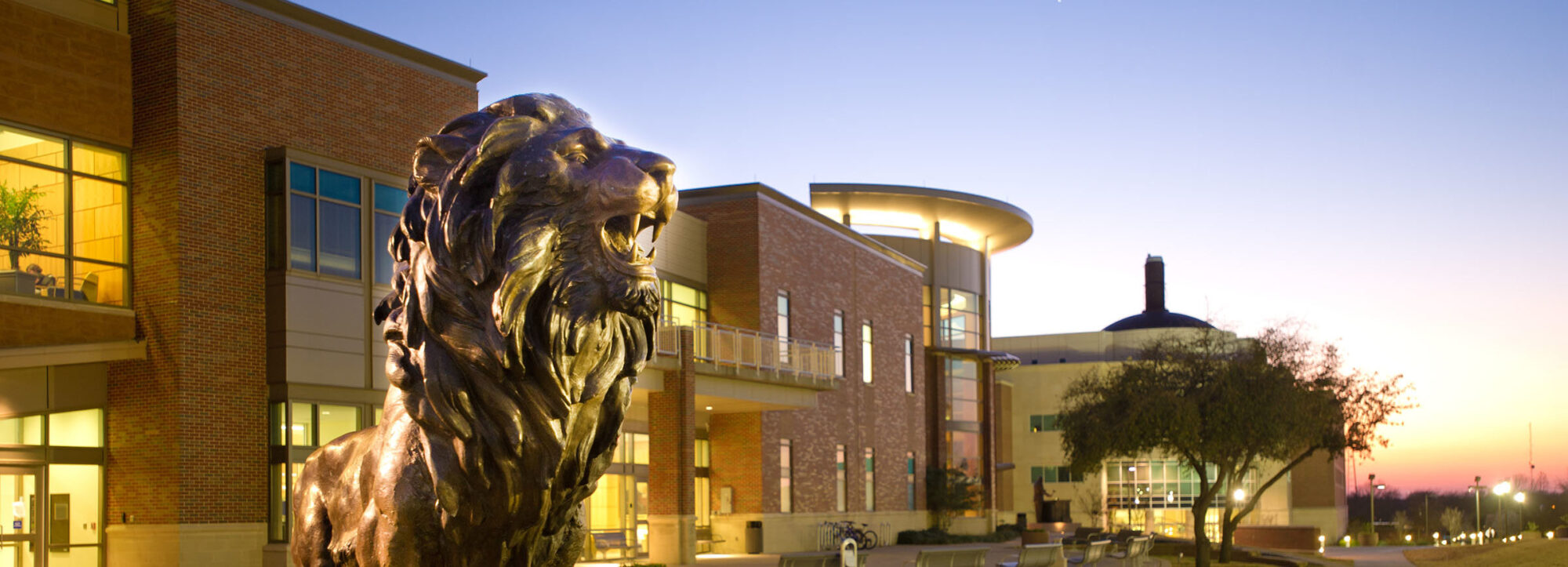 Lion statue at East Texas A&M